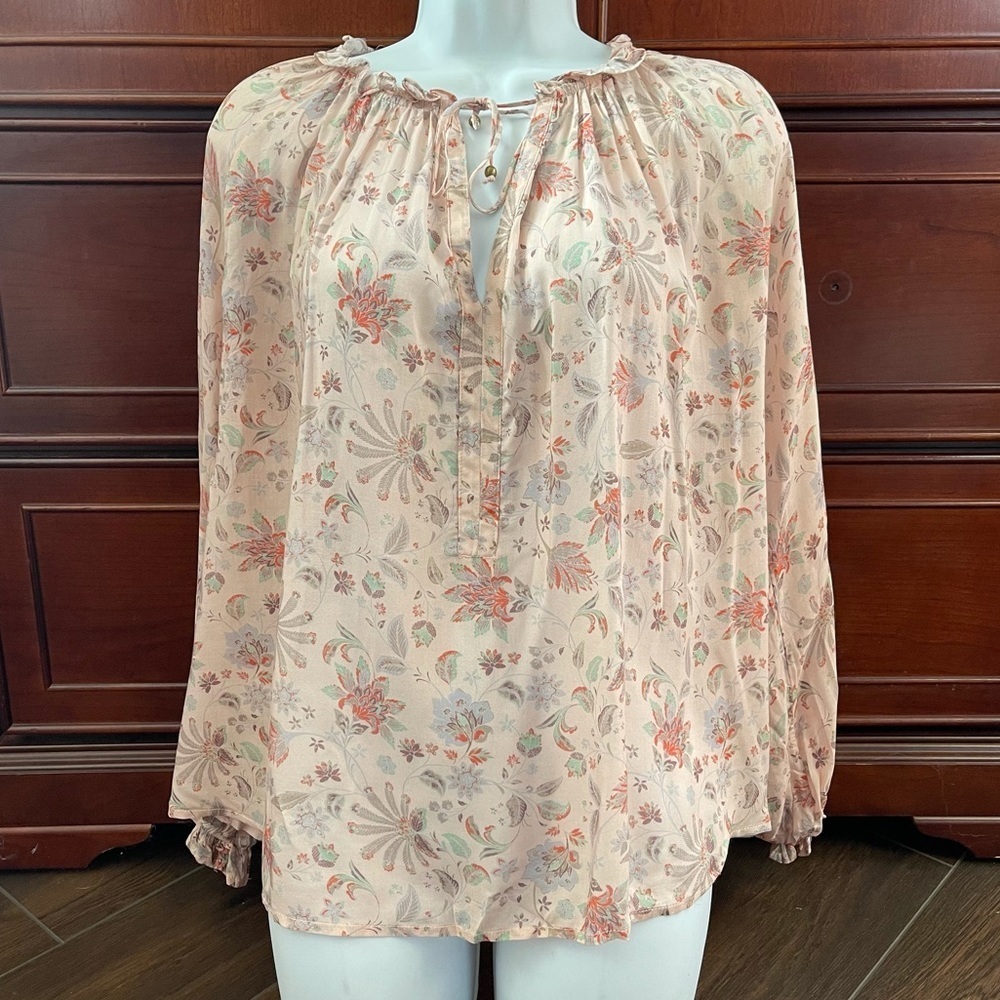 Oliviaceous light pink blouse
